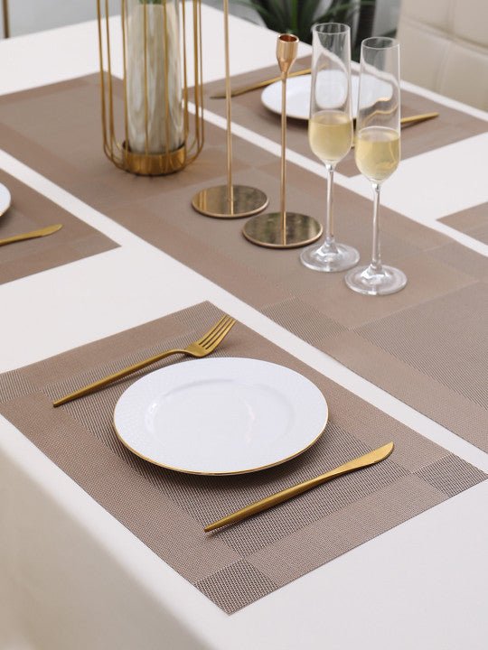 5 Pieces Light PVC Washable Placemats with Runner HZ BEDDING