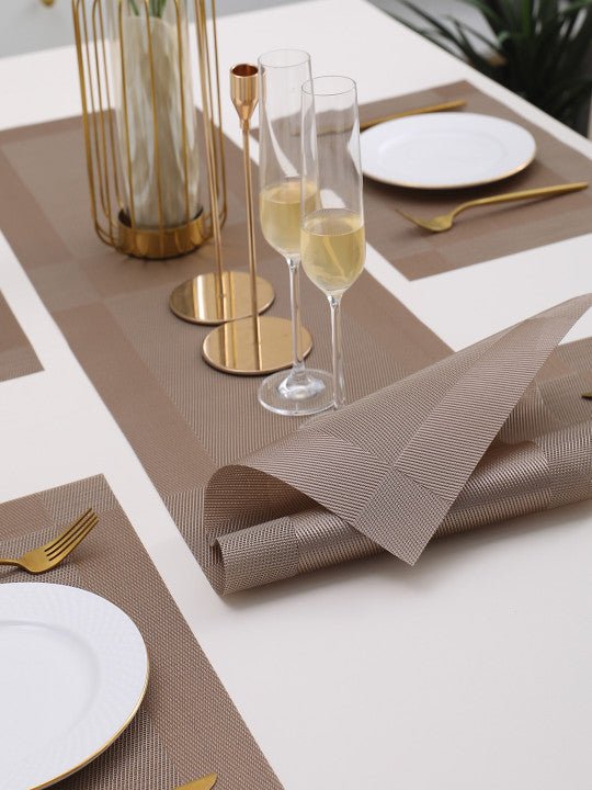 5 Pieces Light PVC Washable Placemats with Runner HZ BEDDING