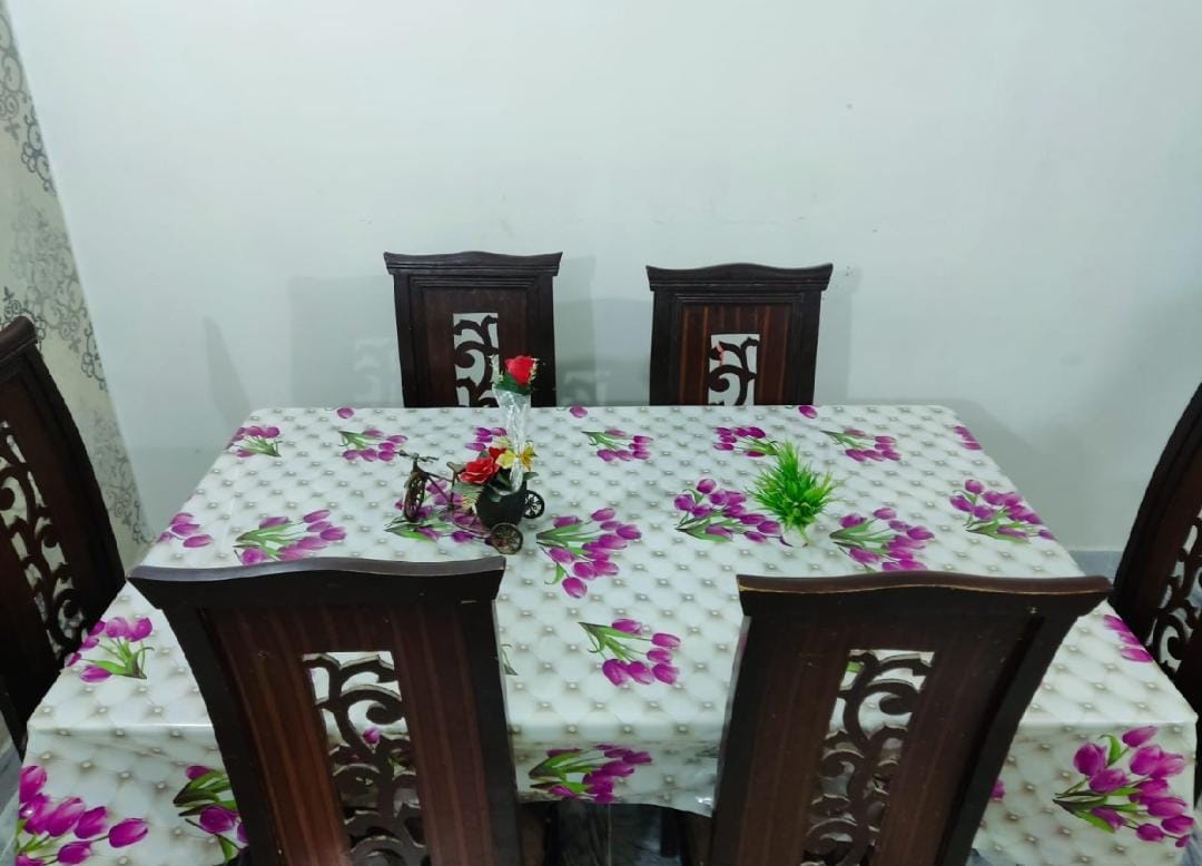 6 Seater Flower Print Tablecover with beautiful Spill-Proof Table Cover in Washable Oil Proof anti-scalding Pvc Vinyl Table Cover Decoration for Kitchen Dining HZ BEDDING