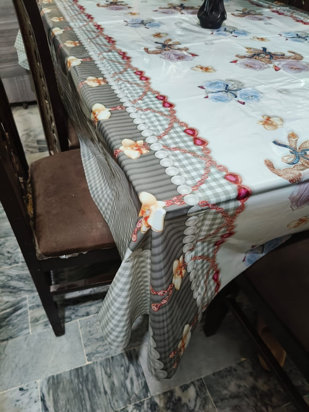 6 seater Premium Floral Table Cover HZ BEDDING