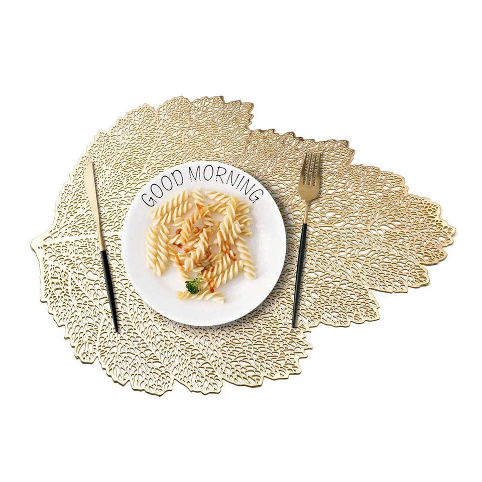 2/4/6 Vinyl Polyvinyl Chloride Leaf Shape Design Placemats for Dining Table Set Tropical Leaves Vinyl Indoor Outdoor Heat Resistant Table Mats for Kitchen Patio Farmhouse Holiday Wedding Centerpiece,