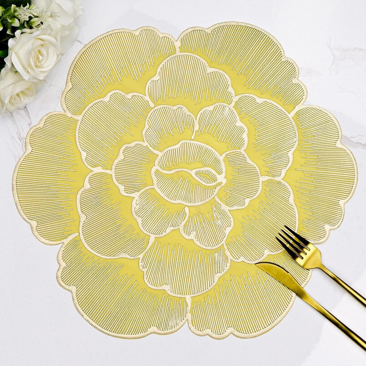 2/4/6/8 Set Foral Embossed Golden Vinyl Metallic Flower Table Mats HZ BEDDING