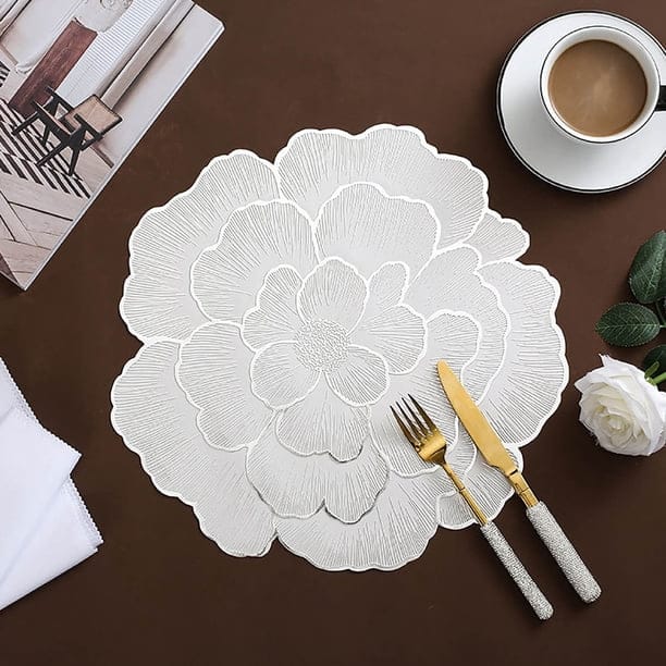 2/4/6/8 Set Silver Floral Shaped Placemats Vinyl Metallic Flower Table Mats HZ BEDDING