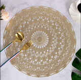 2/4/6 Vinyl New Shape Placemats for Dining Table Set Tropical Leaves Vinyl Indoor Outdoor Heat Resistant Table Mats for Kitchen Patio Farmhouse Holiday Wedding Centerpiece, 14.96 Inches