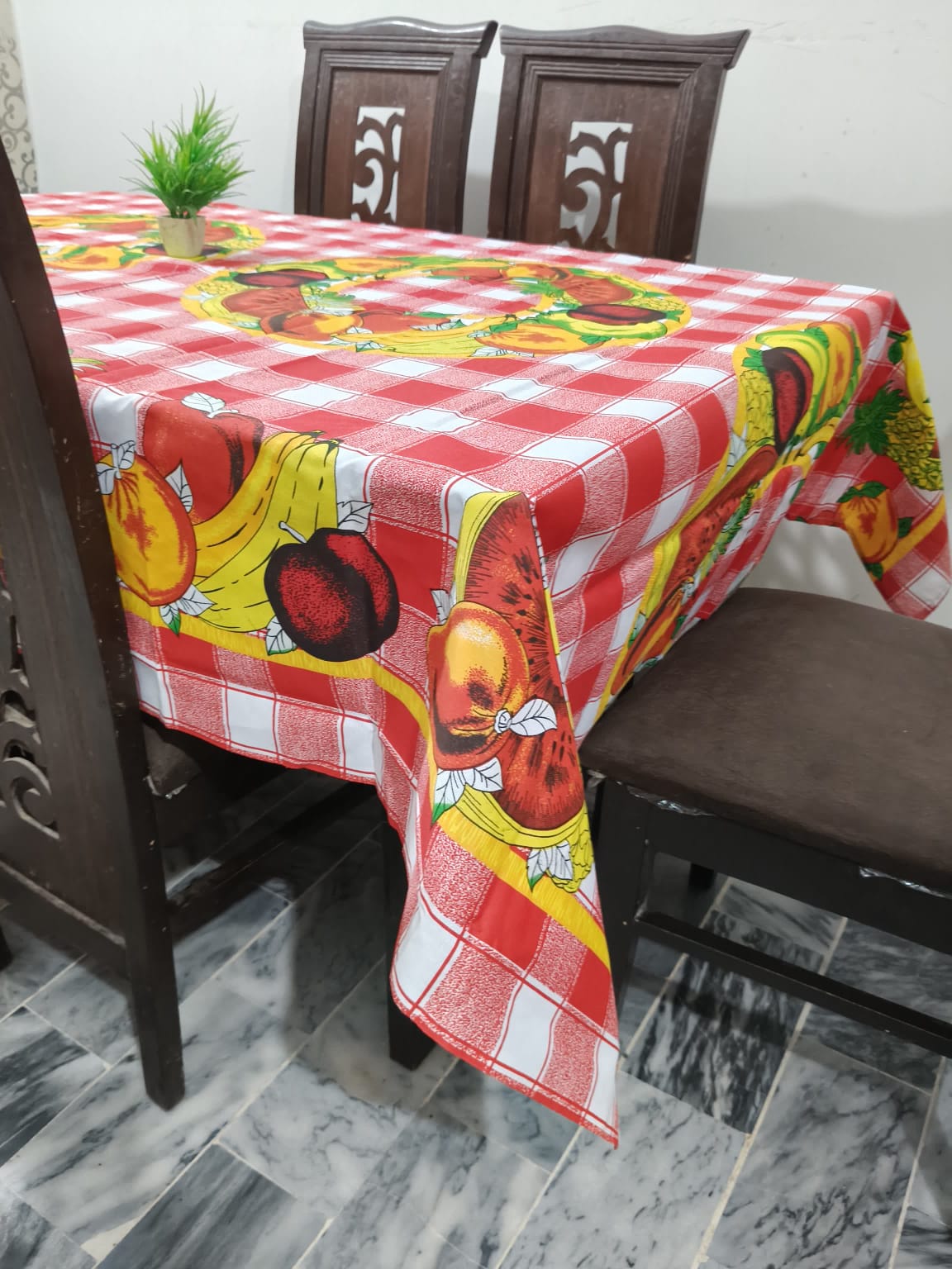 6 Seater Cotton Blend Table Cover – Elegant Dining Table Cloth HZ BEDDING